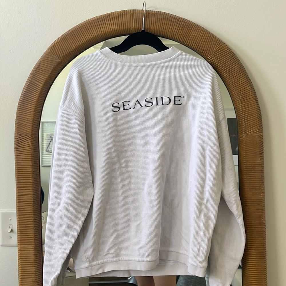 Seaside white sweatshirt